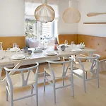 Fiftyfour Holiday home
