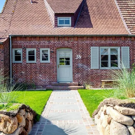Holiday home Fiftyfour List
